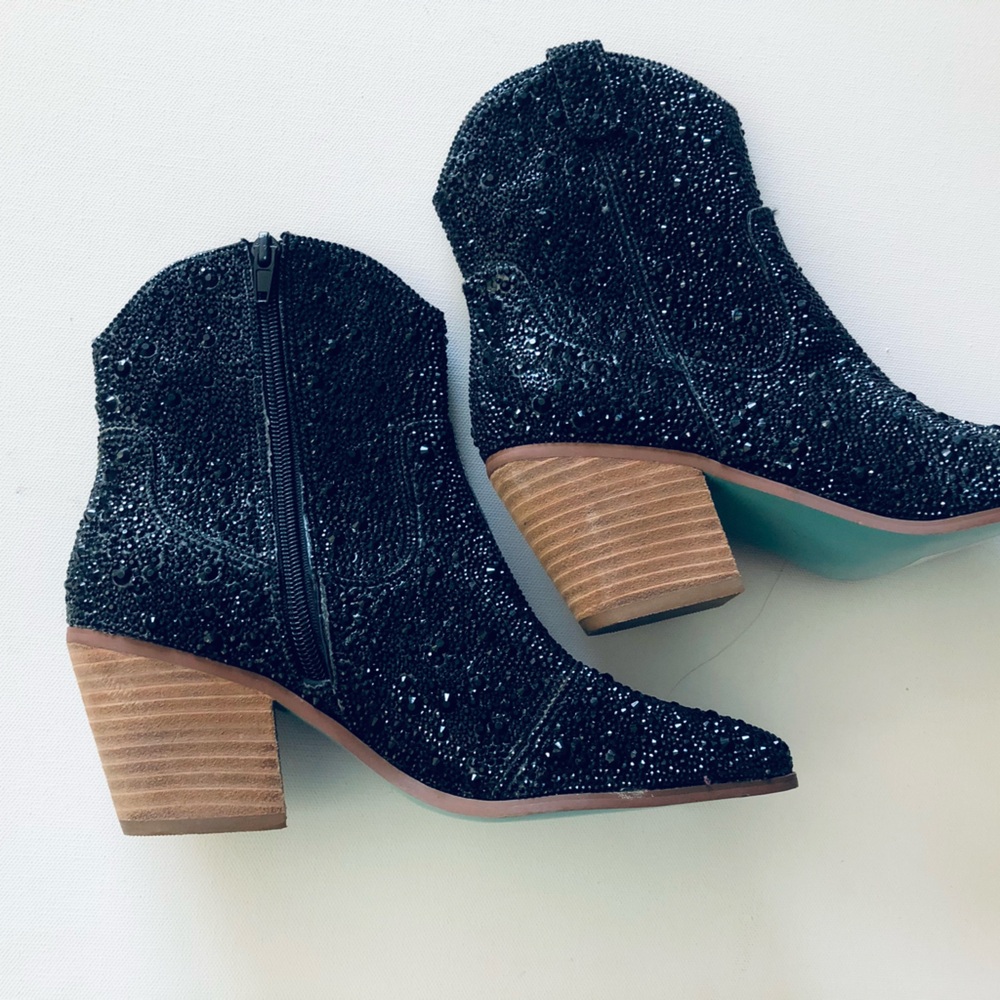 Betsey  Johnson sparkling black boots